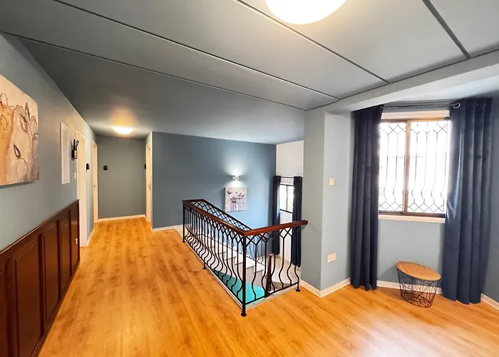 Modern Studio 7 Private Kitchenette And Bathroom