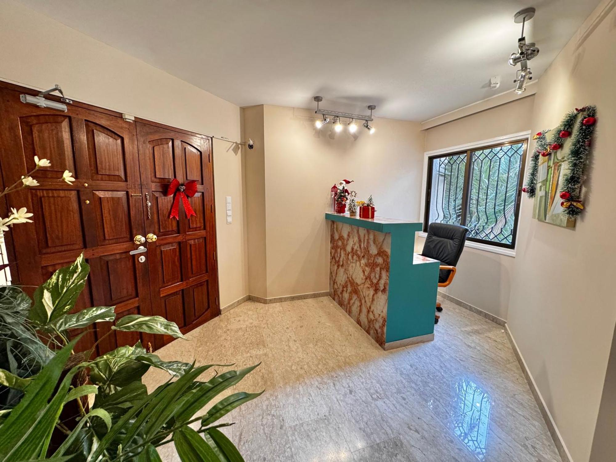 Apartment Modern 7 Private Kitchenette And Bathroom *
